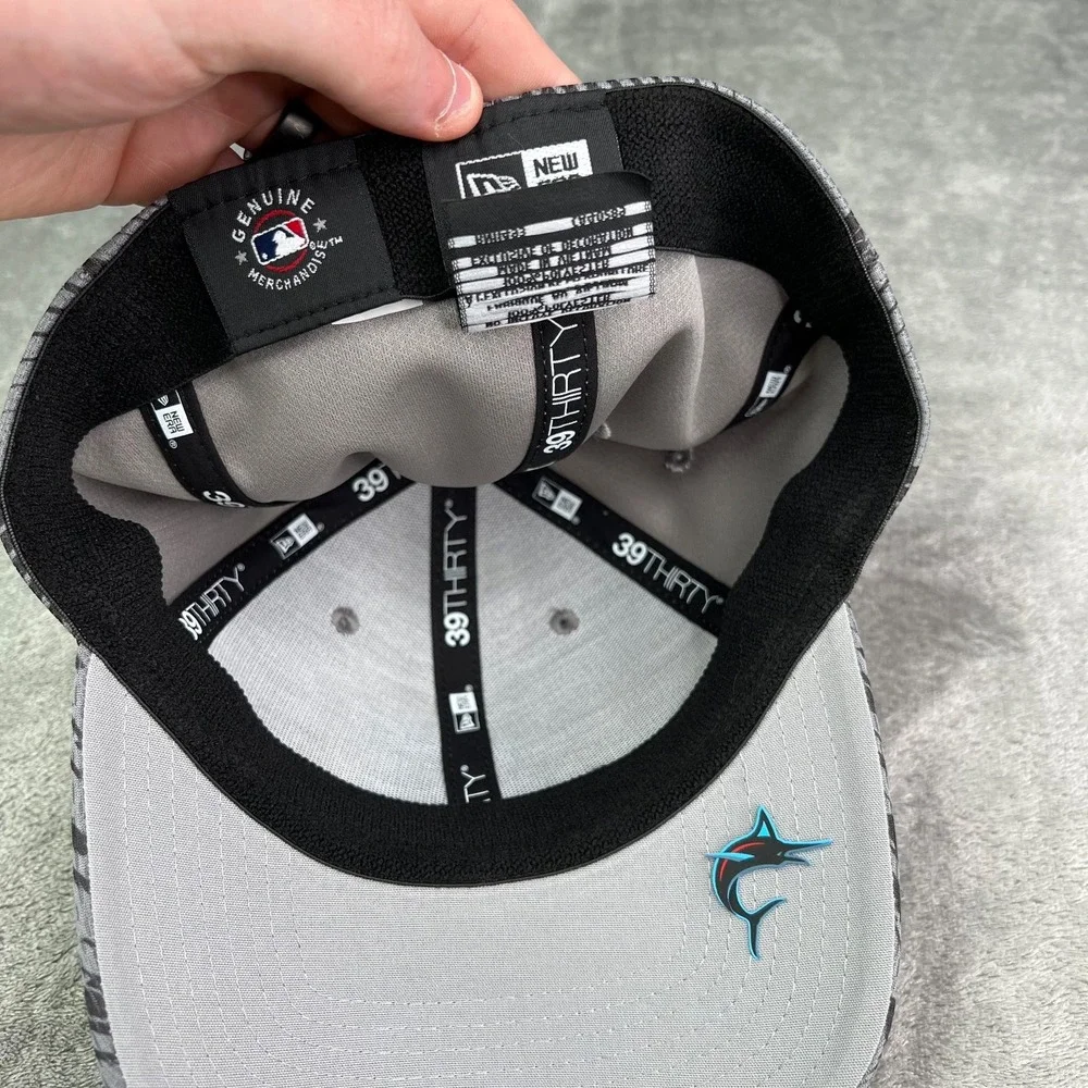 New Era Miami‎ Marlins Gray Clubhouse Herringbone 39Thirty Stretch Flex Hat M/L